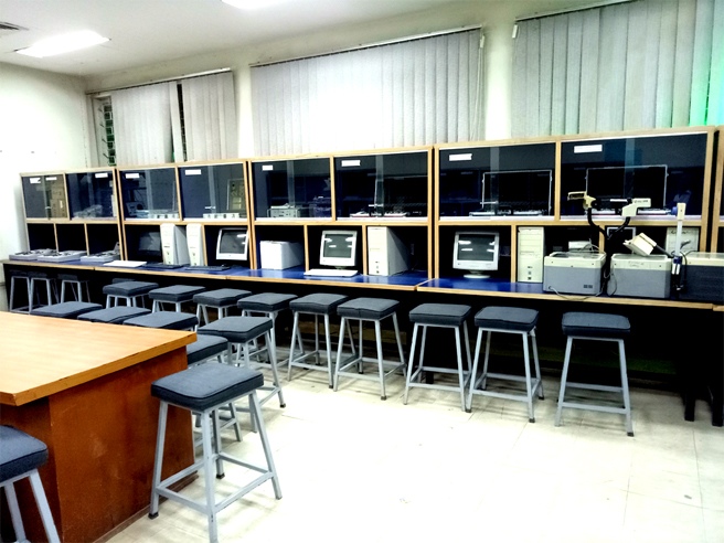 Communication Lab